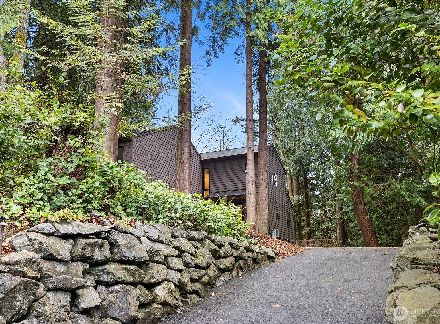 9238 50th Pl W Mukilteo, WA 98275 - Thumbnail 4