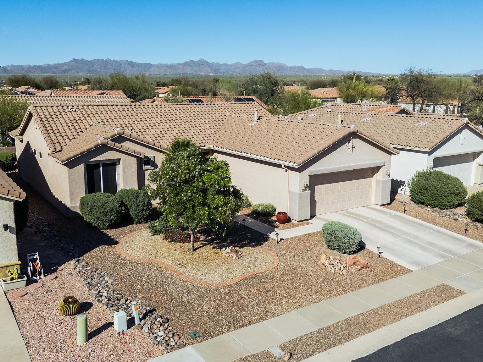 7716 W Cathedral Canyon Dr Tucson, AZ 85743 - Thumbnail 4