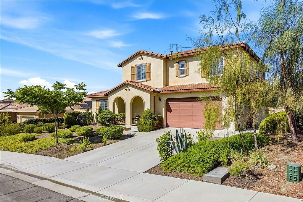 35416 Oakstone Creek Ct Winchester, CA 92596 - Thumbnail 4
