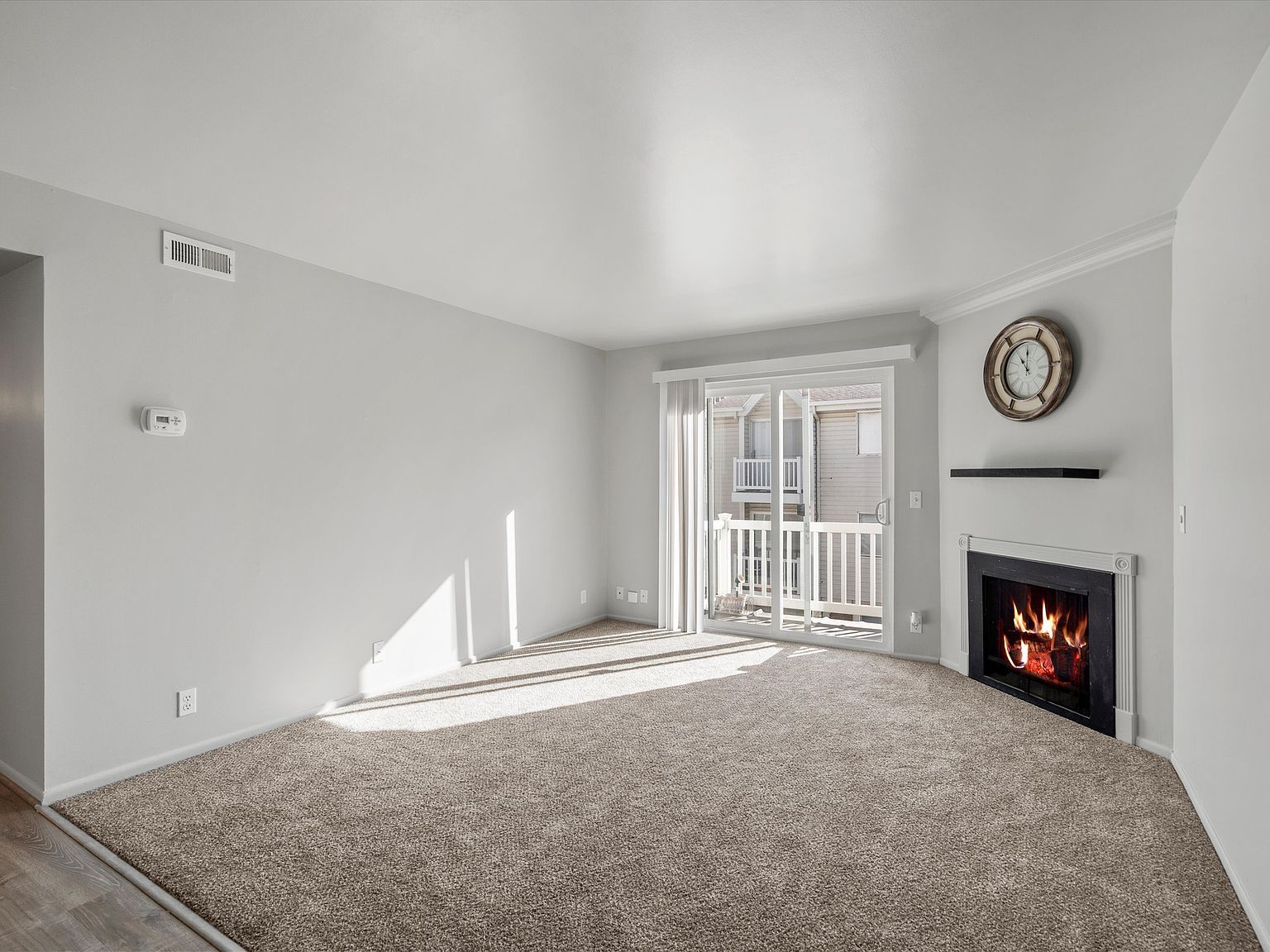 2656 W 5625 S Roy, UT 84067 - Thumbnail 4