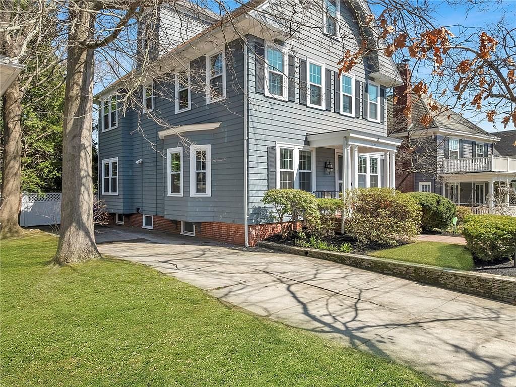 181 Arlington Ave Providence, RI 02906 - Thumbnail 4