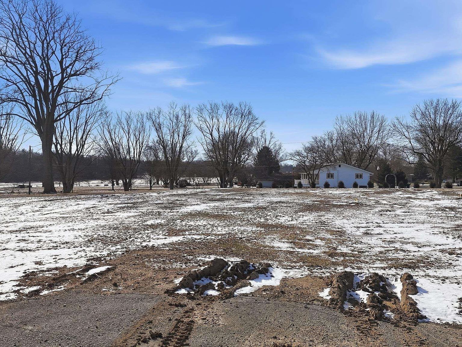 10222 Riverview Dr Leo, IN 46765 - Thumbnail 4