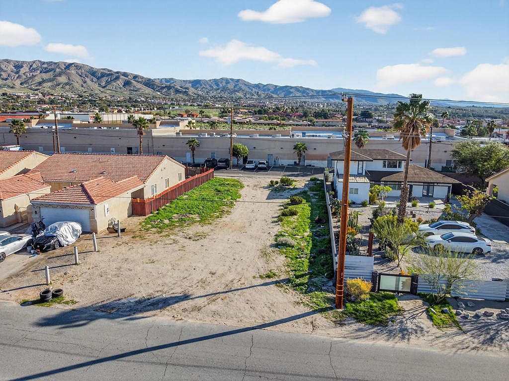 0 Caliente Dr Desert Hot Springs, CA 92240 - Thumbnail 4