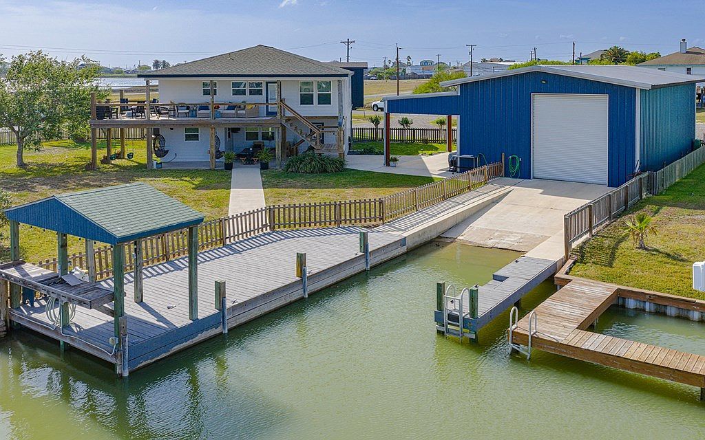 101 Quail Dr Rockport, TX 78382 - Thumbnail 4