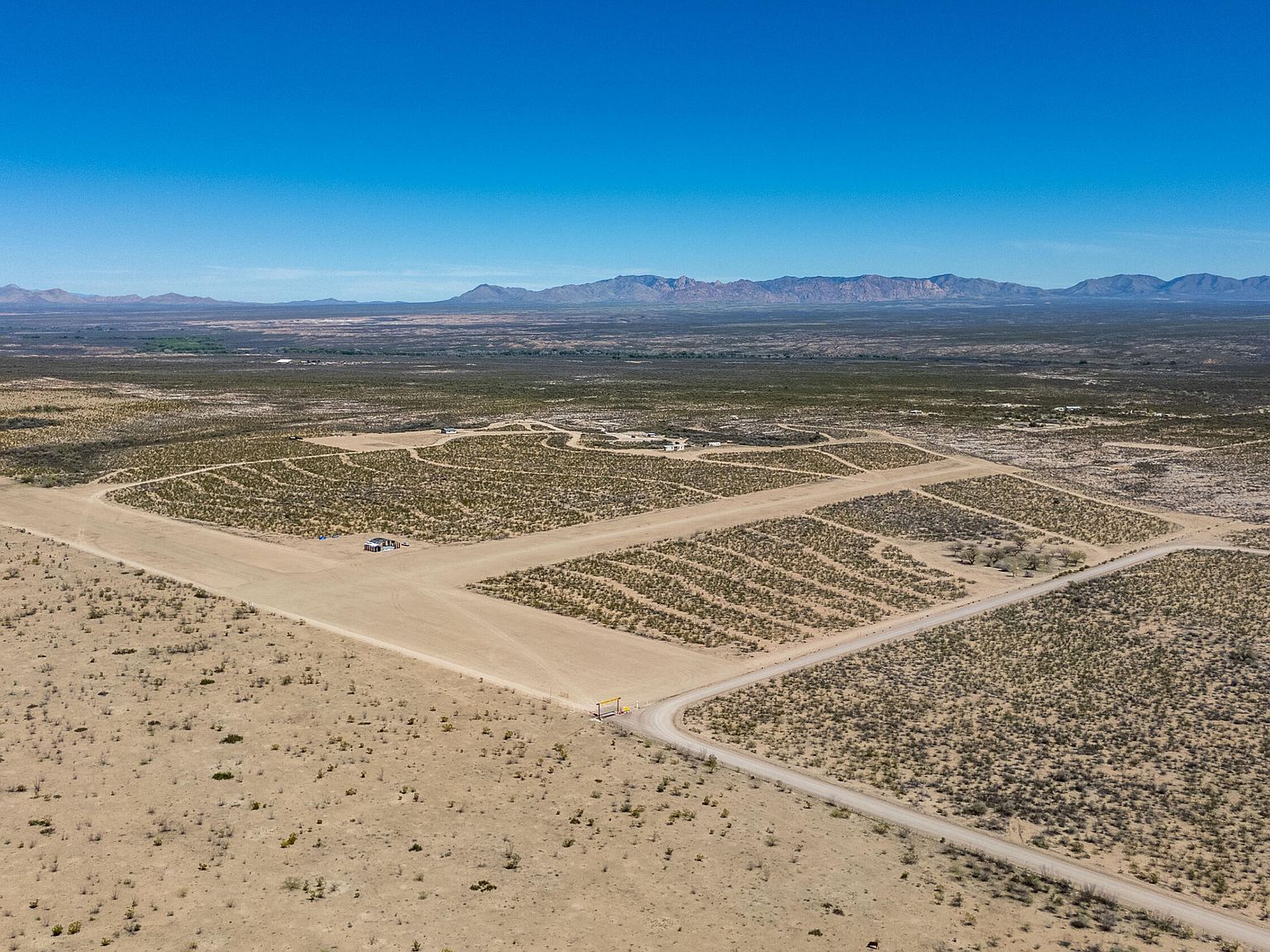 2940 N Four Pillars Rd Huachuca City, AZ 85616 - Thumbnail 4