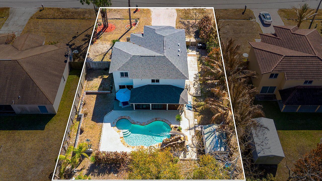 677 NW Marion Ave Port Saint Lucie, FL 34983 - Thumbnail 4