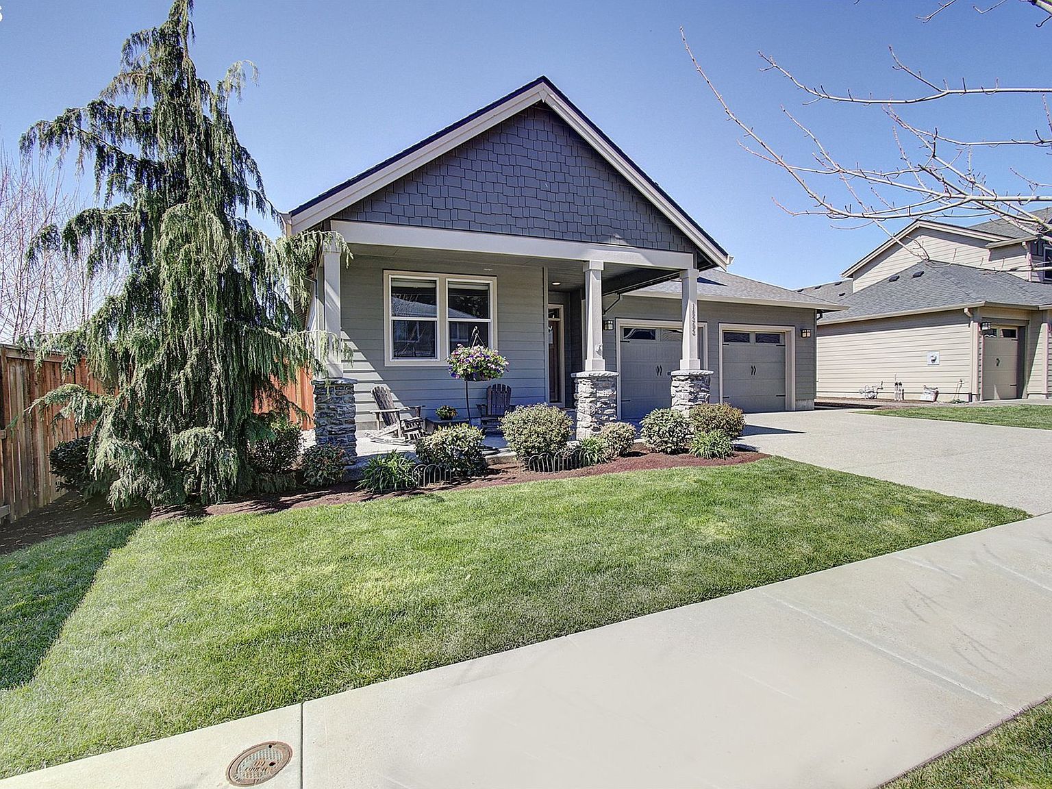 16393 Kitty Hawk Ave Oregon City, OR 97045 - Thumbnail 4