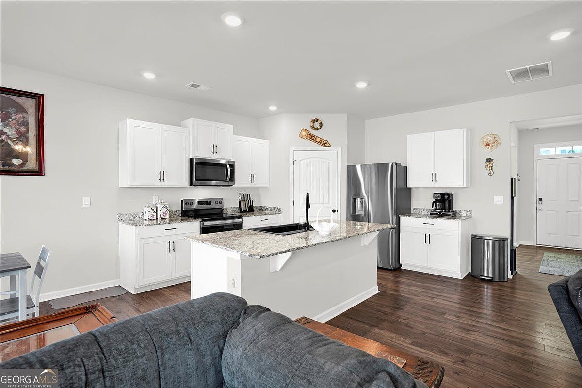 28 Hickory Way Dallas, GA 30132 - Thumbnail 4