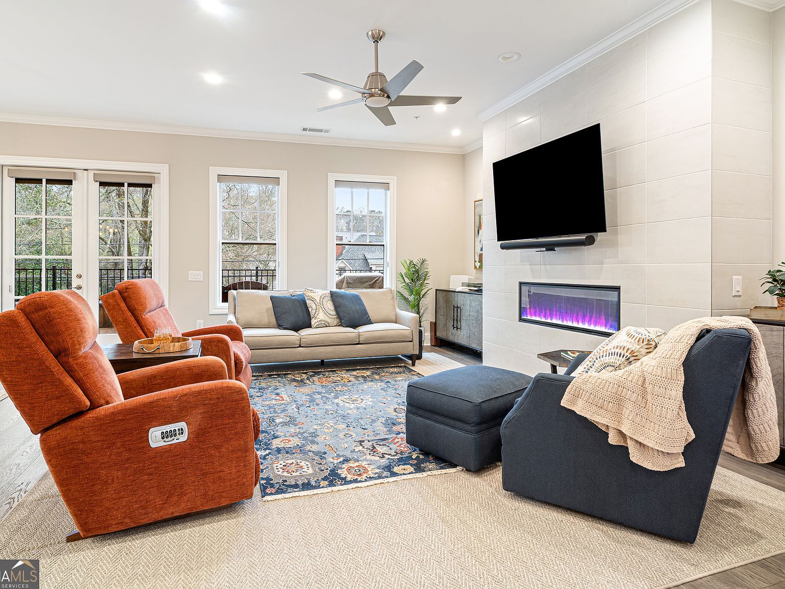 8255 Main St Woodstock, GA 30188 - Thumbnail 4