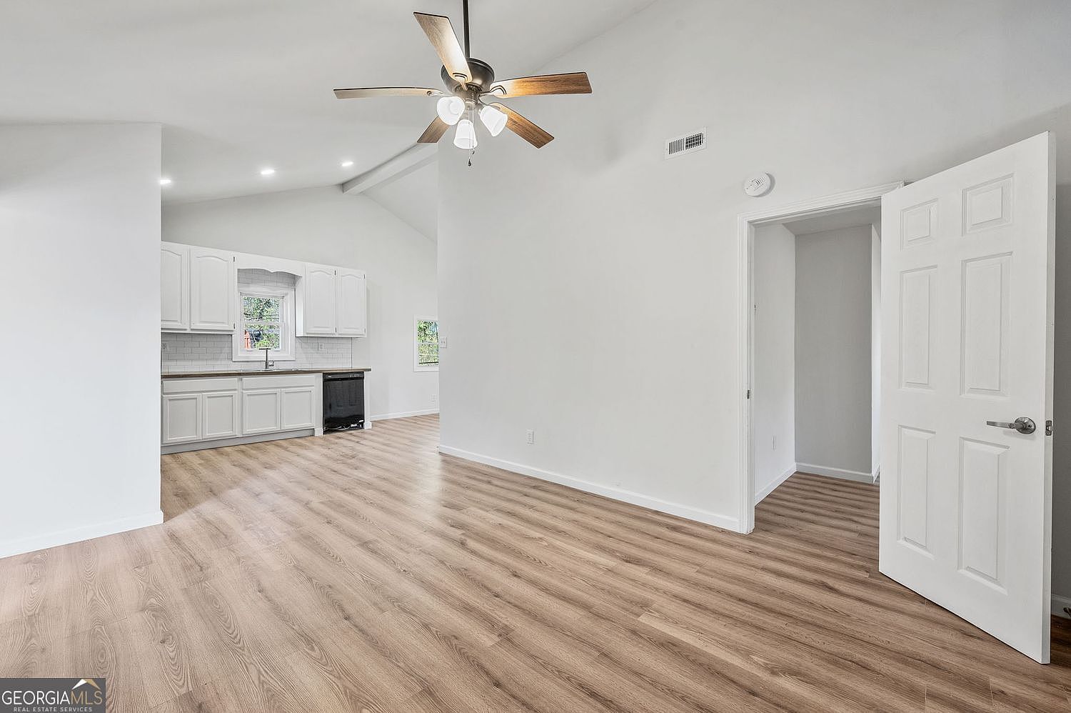 5153 Westbrook Pl Union City, GA 30291 - Thumbnail 4