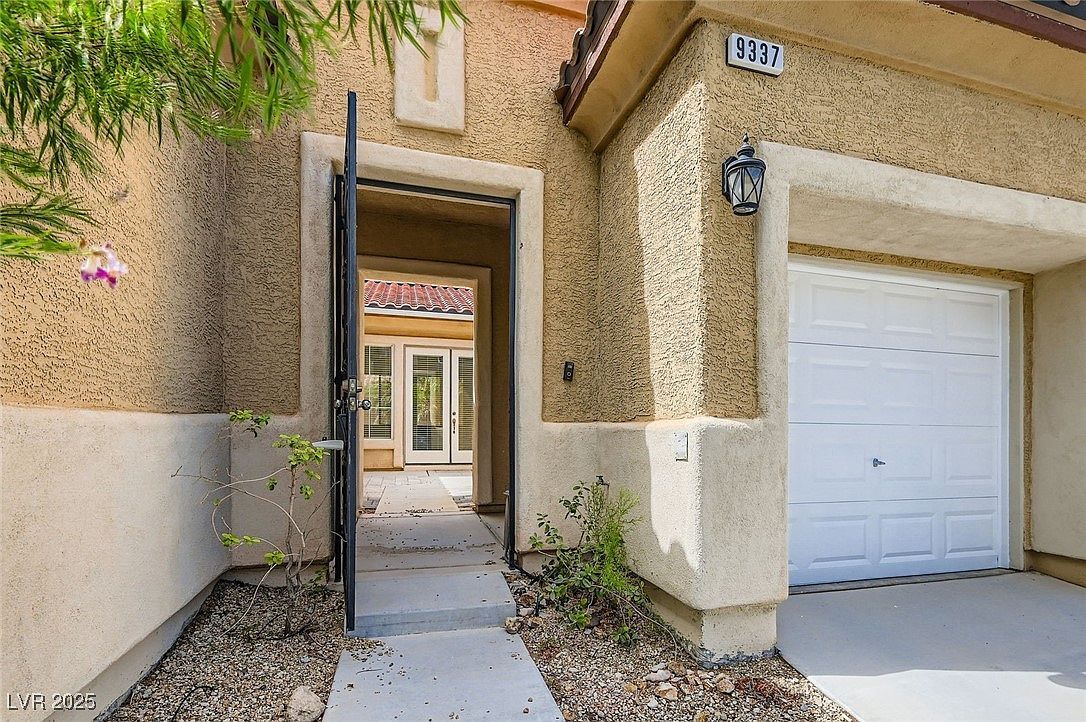 9337 Gold Lake Ave Las Vegas, NV 89149 - Thumbnail 4