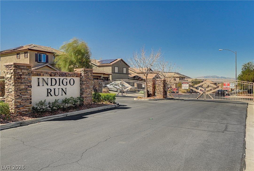 338 Shimmering Moon St Henderson, NV 89015 - Thumbnail 4