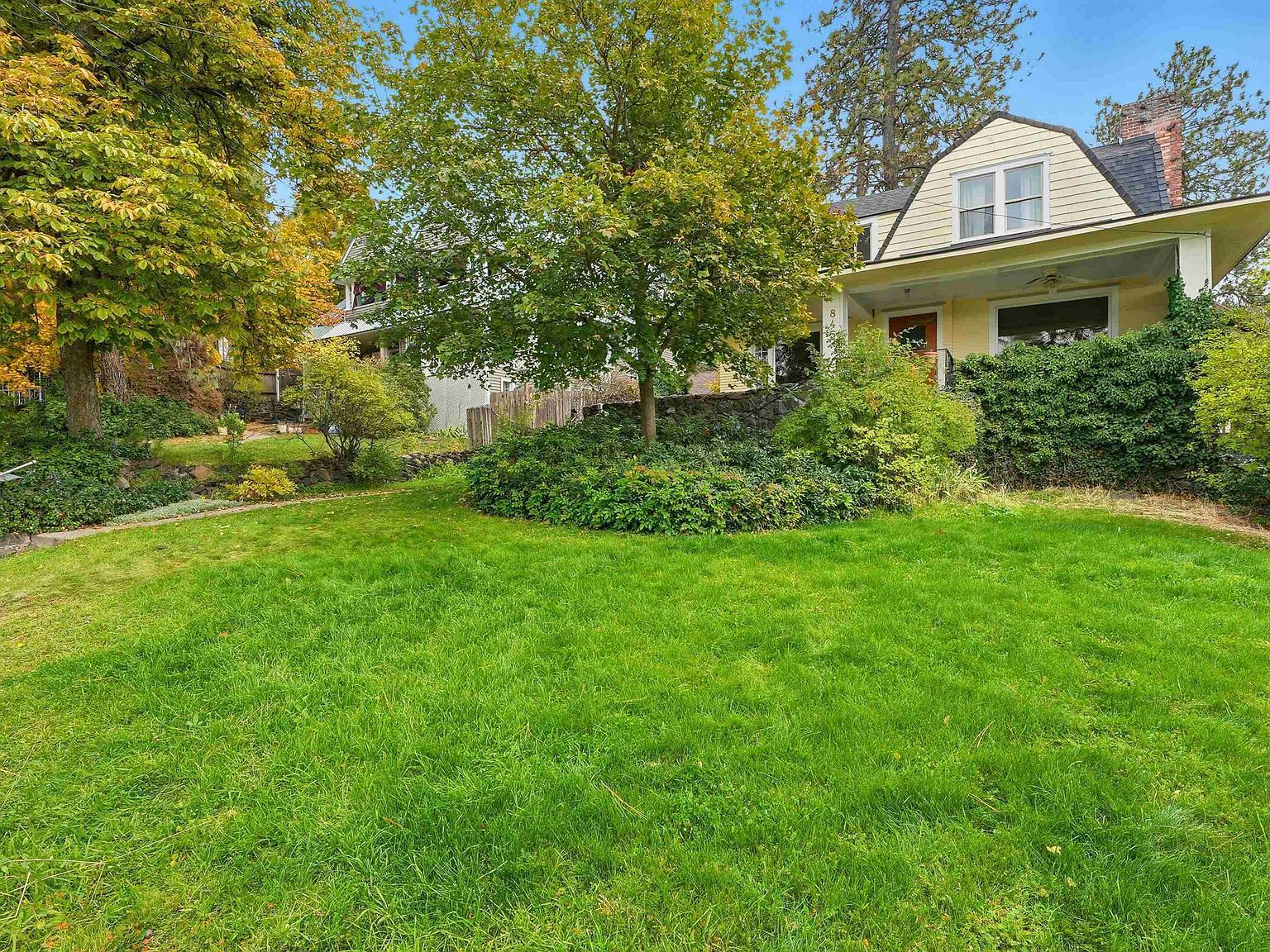 845 W Cliff Dr Spokane, WA 99204 - Thumbnail 4