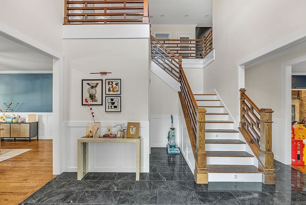 125 Union St Natick, MA 01760 - Thumbnail 4