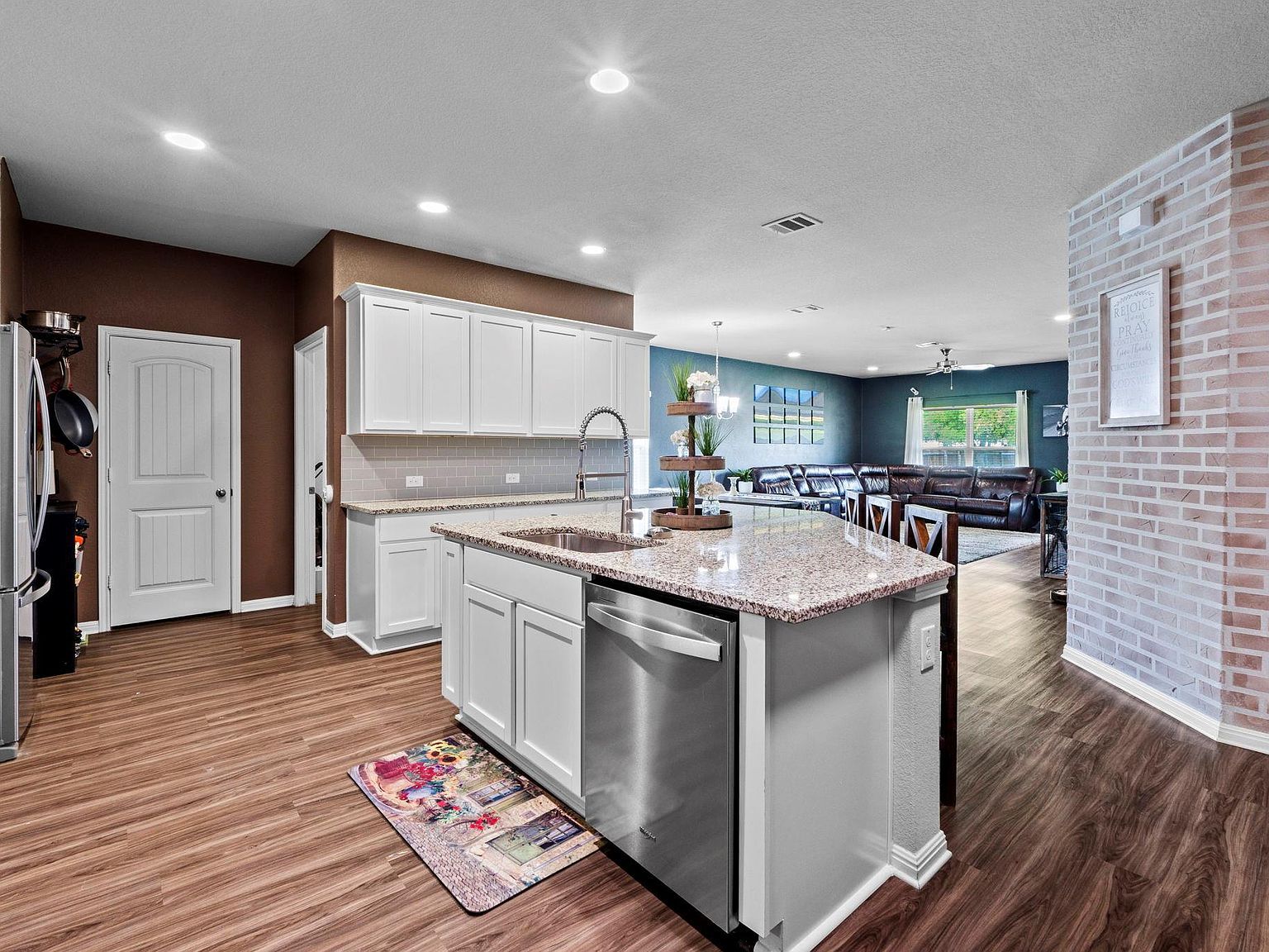 2417 Bridges Ranch Rd Georgetown, TX 78628 - Thumbnail 4