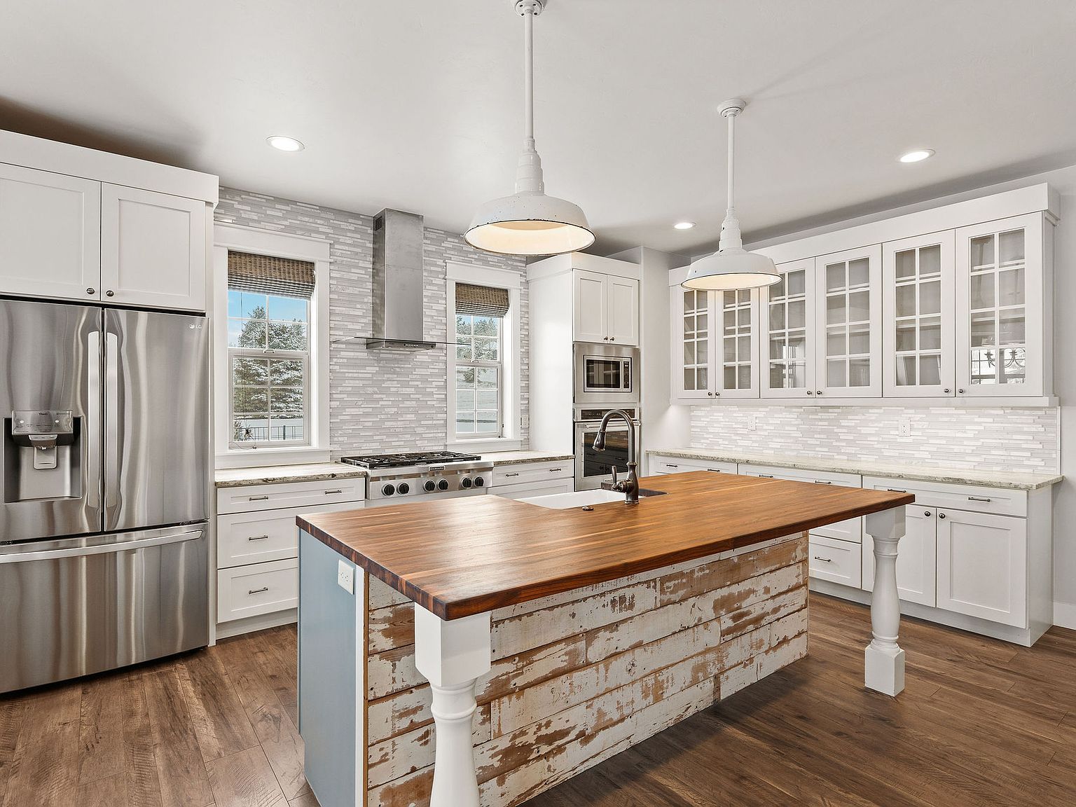 1334 Ponderosa Ridge Dr Bigfork, MT 59911 - Thumbnail 4