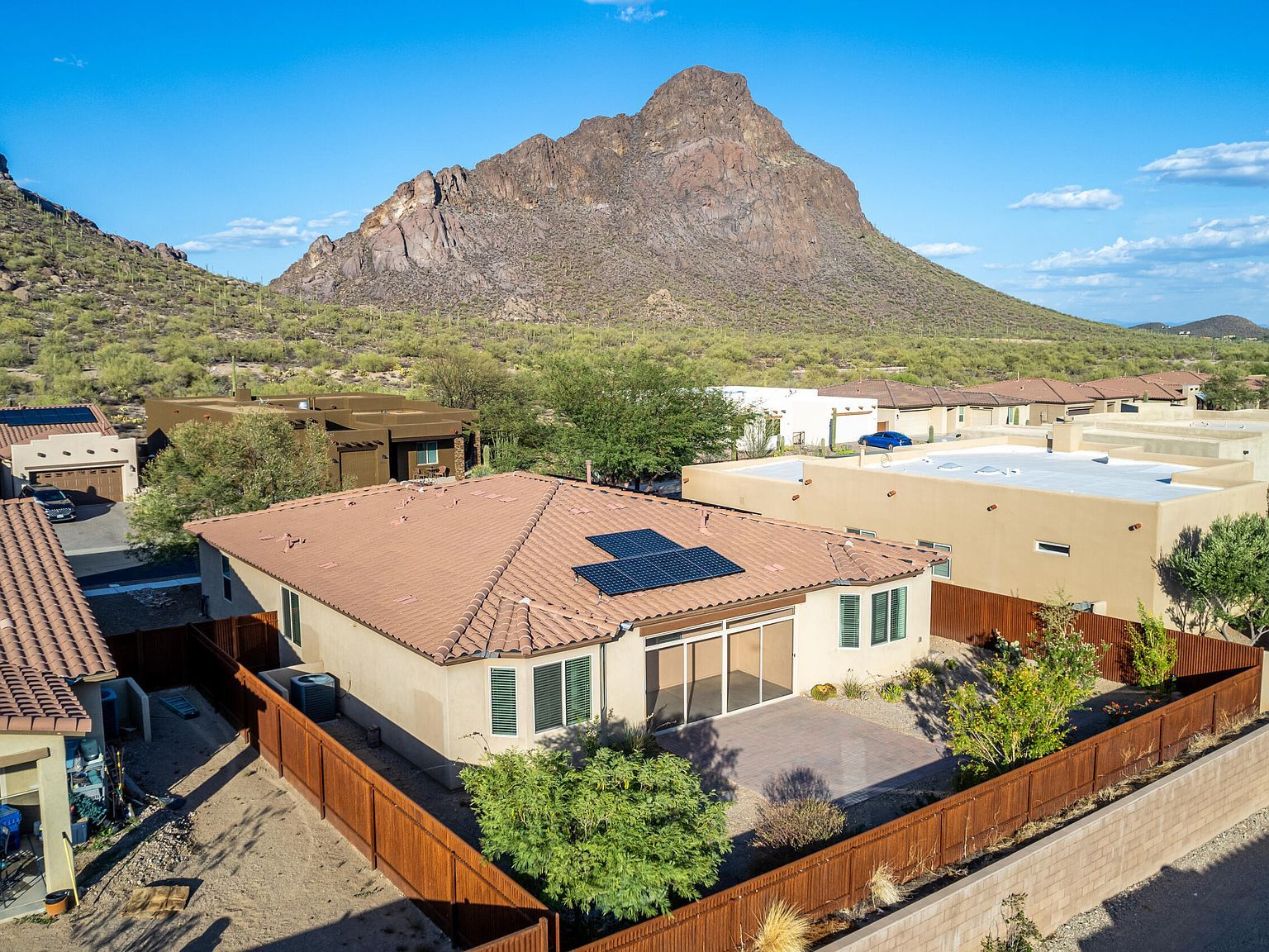 2944 S Smokin Pistol Way Tucson, AZ 85713 - Thumbnail 4