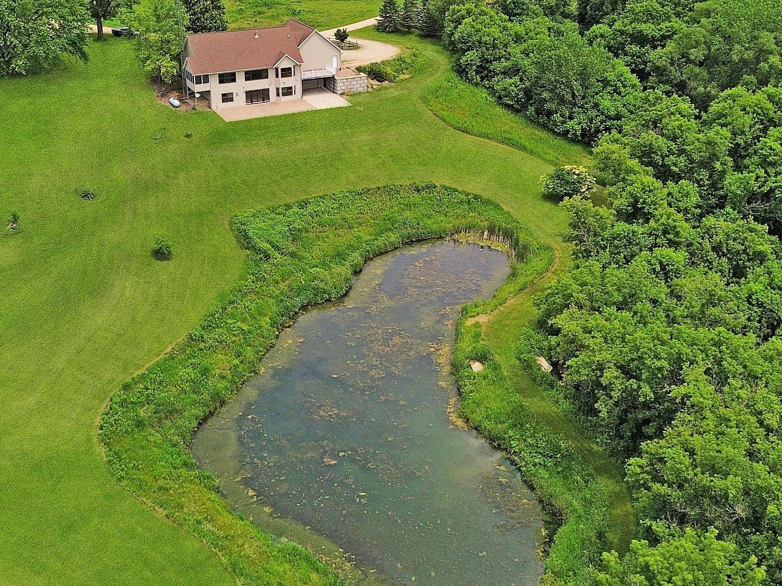 54185 232nd Ave West Concord, MN 55985 - Thumbnail 4