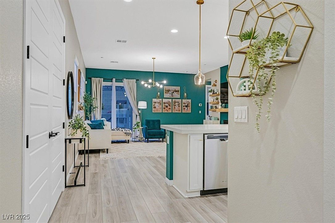 8705 Marcana St Las Vegas, NV 89166 - Thumbnail 4