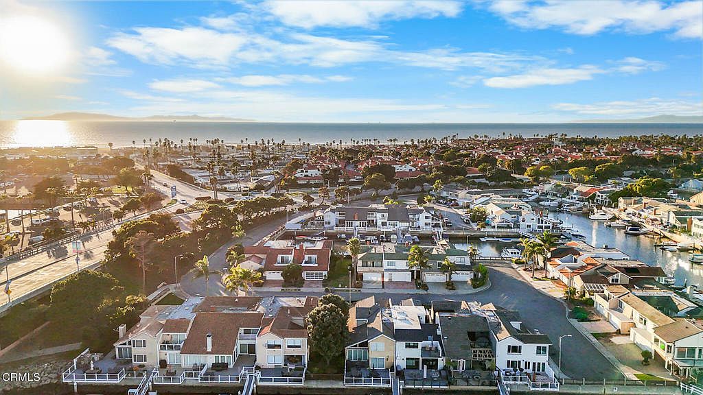 2521 Jamestown Ct Oxnard, CA 93035 - Thumbnail 4