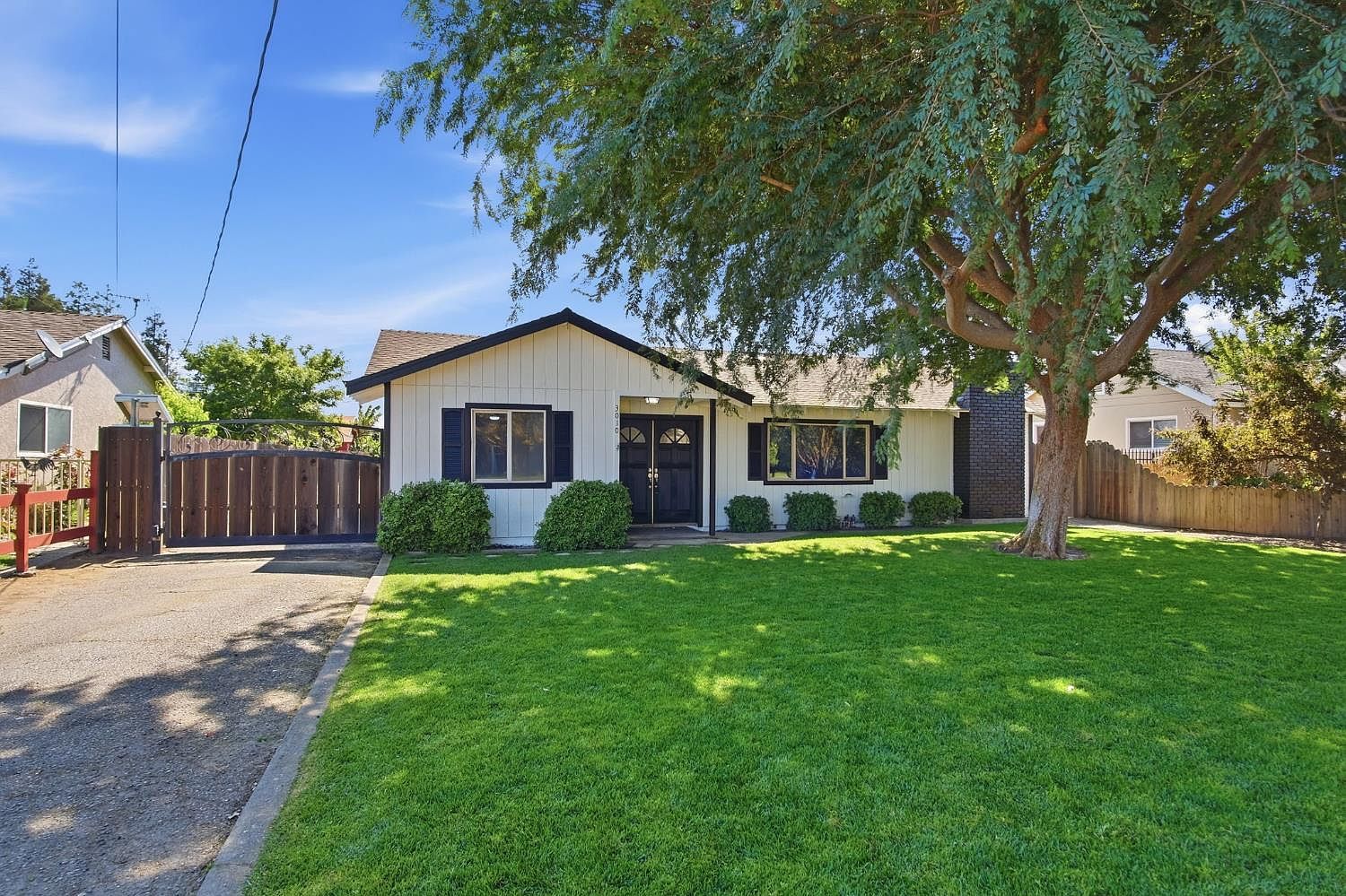 3010 Lester Rd Denair, CA 95316 - Thumbnail 4