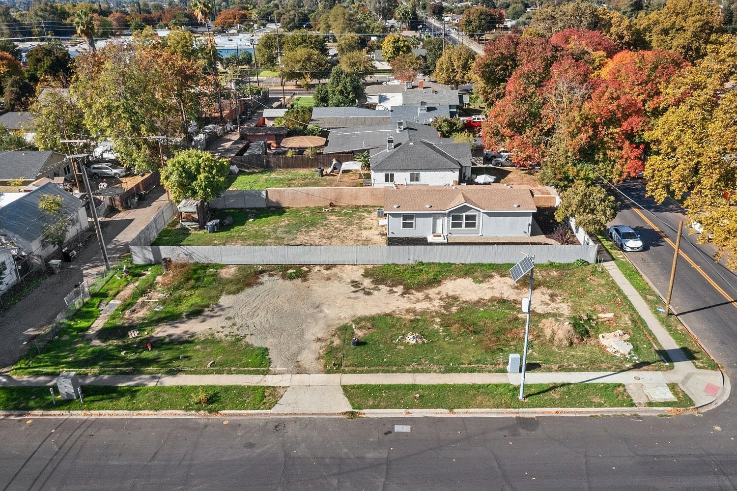 303 California Ave Modesto, CA 95351 - Thumbnail 4