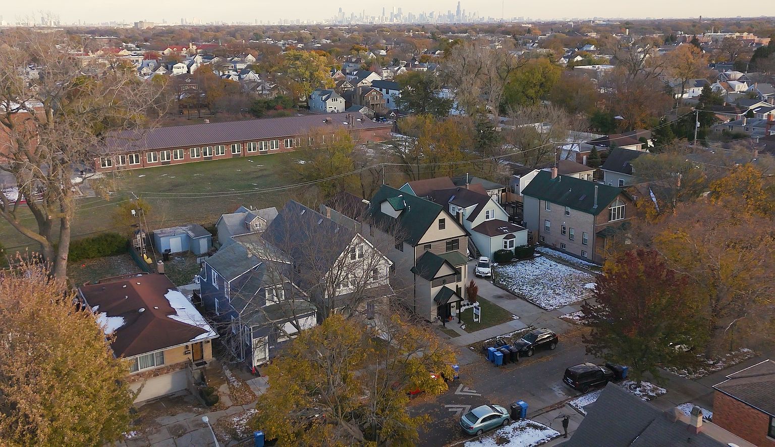 4305 N Mobile Ave Chicago, IL 60634 - Thumbnail 4