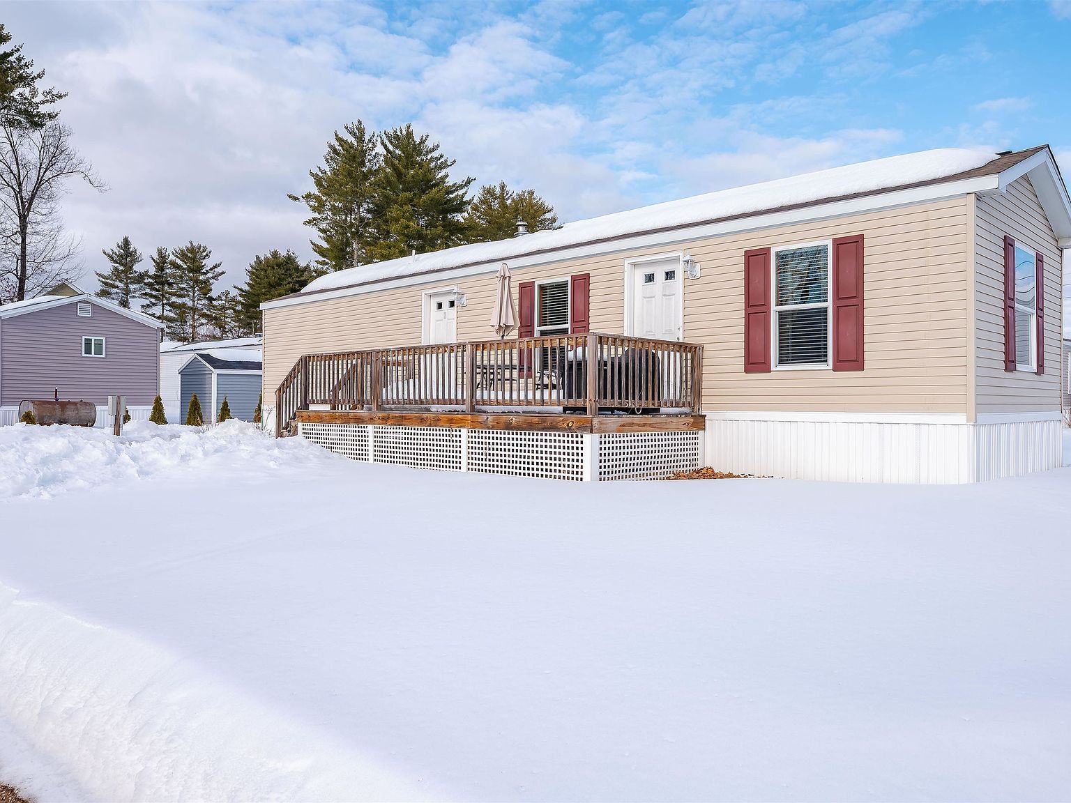 2 Wolf Ln Somersworth, NH 03878 - Thumbnail 4