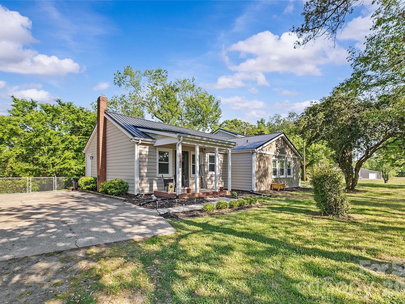 2341 Dixon Rd Belmont, NC 28012 - Thumbnail 4