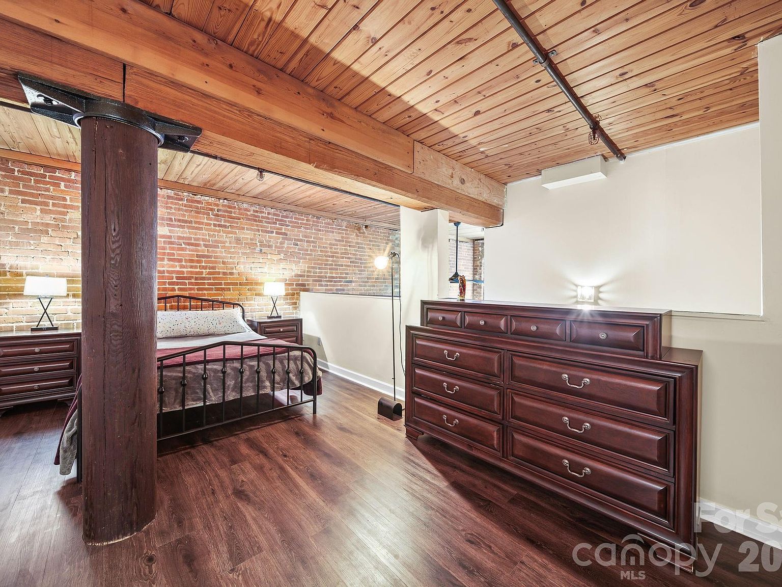 201 S Hoskins Rd APT 129 Charlotte, NC 28208 - Thumbnail 4