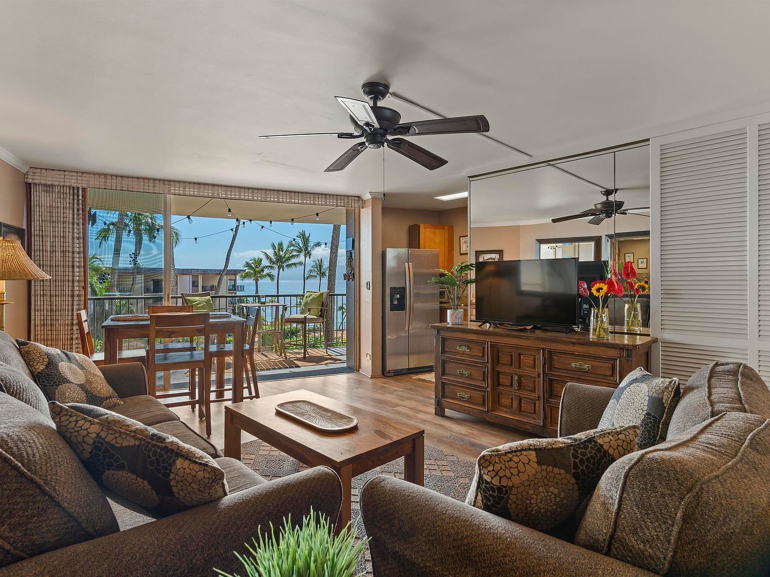3823 Lower Honoapiilani Rd APT 401 Lahaina, HI 96761 - Thumbnail 4