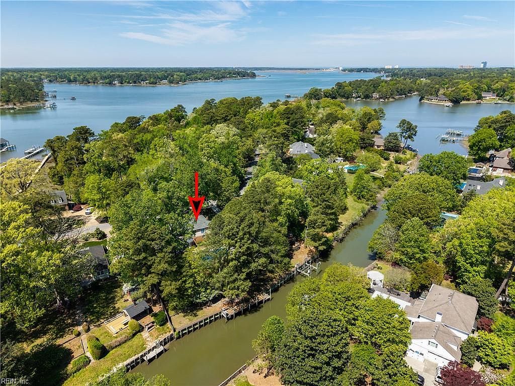 1304 Holly Point Rd Virginia Beach, VA 23454 - Thumbnail 4