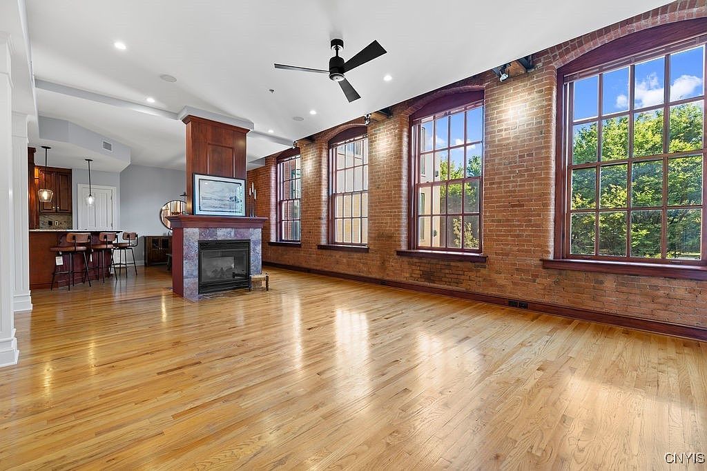 429 N Franklin St APT 307 Syracuse, NY 13202 - Thumbnail 4