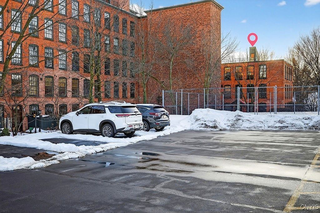 429 N Franklin St #314 & 315 Syracuse, NY 13202 - Thumbnail 4