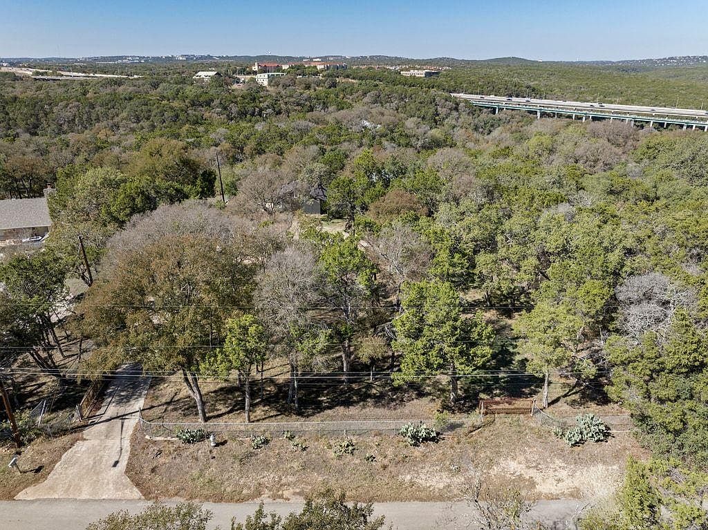 4416 Stearns Ln Austin, TX 78735 - Thumbnail 4