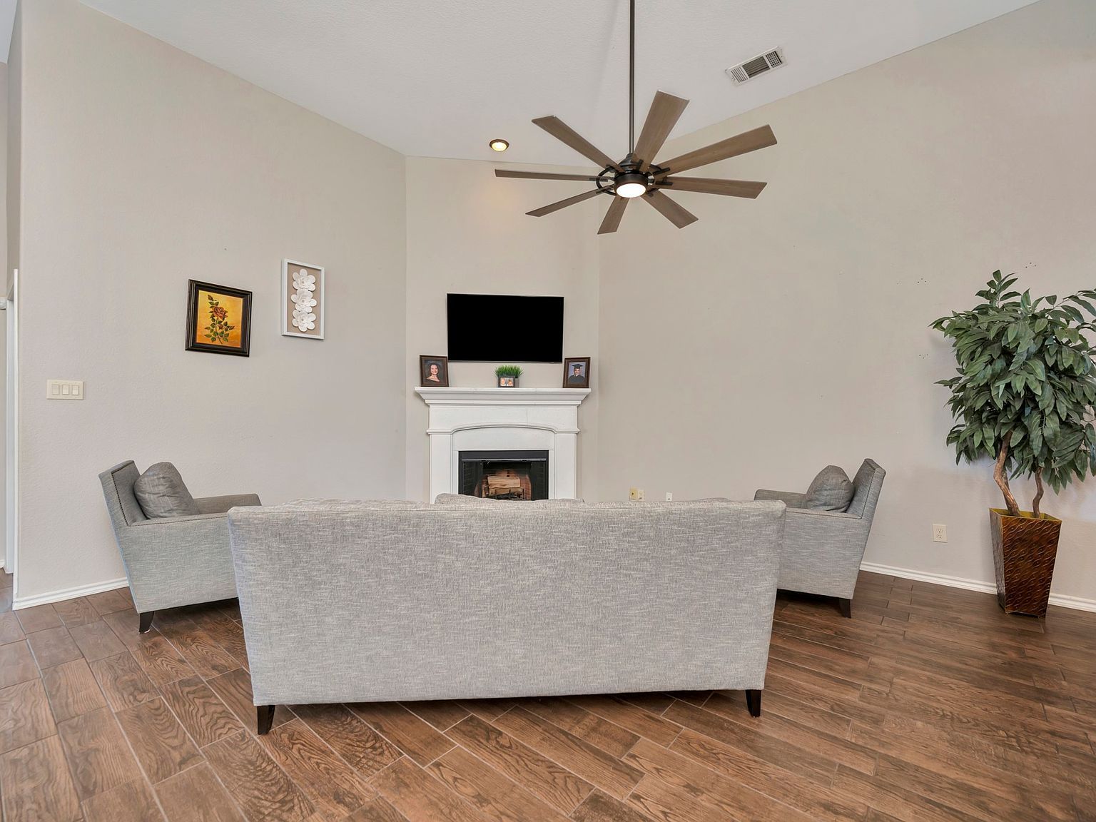 545 Wild Ivy Trl Haslet, TX 76052 - Thumbnail 4
