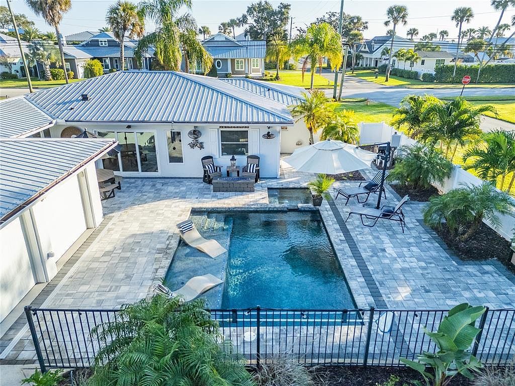 1212 Magnolia St New Smyrna Beach, FL 32168 - Thumbnail 4