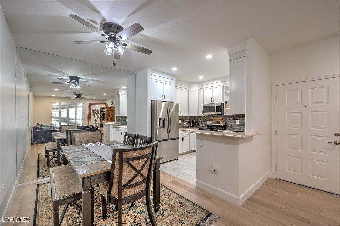 75 N Valle Verde Dr APT 211 Henderson, NV 89074 - Thumbnail 4