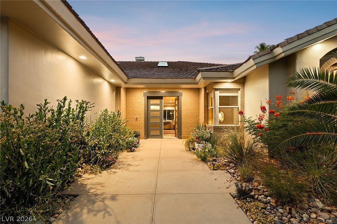 2227 Versailles Ct Henderson, NV 89074 - Thumbnail 4