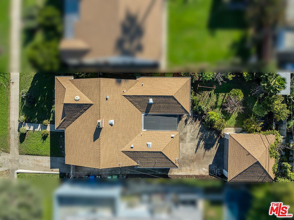 1423 S Spaulding Ave Los Angeles, CA 90019 - Thumbnail 4