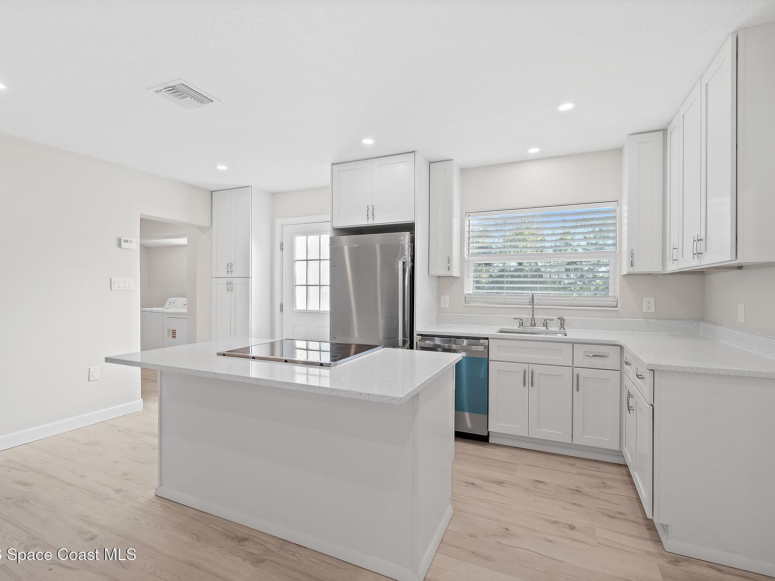 1396 Earl Dr Merritt Island, FL 32952 - Thumbnail 4