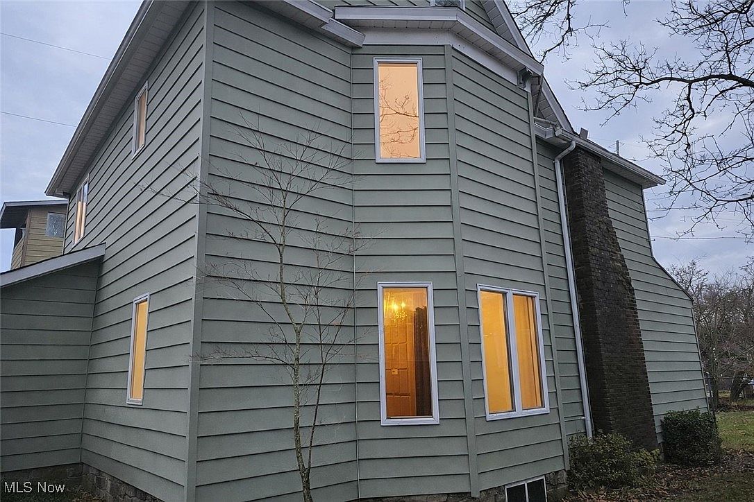 279 Coitsville Rd Campbell, OH 44405 - Thumbnail 4