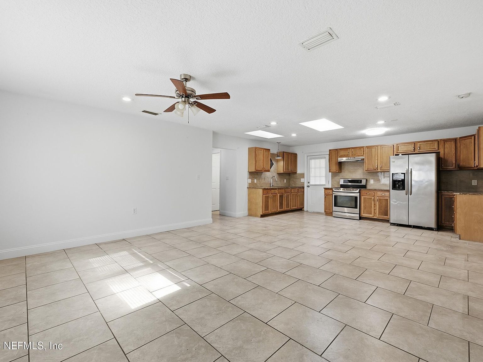 5025 Welborn Rd Jacksonville, FL 32207 - Thumbnail 4