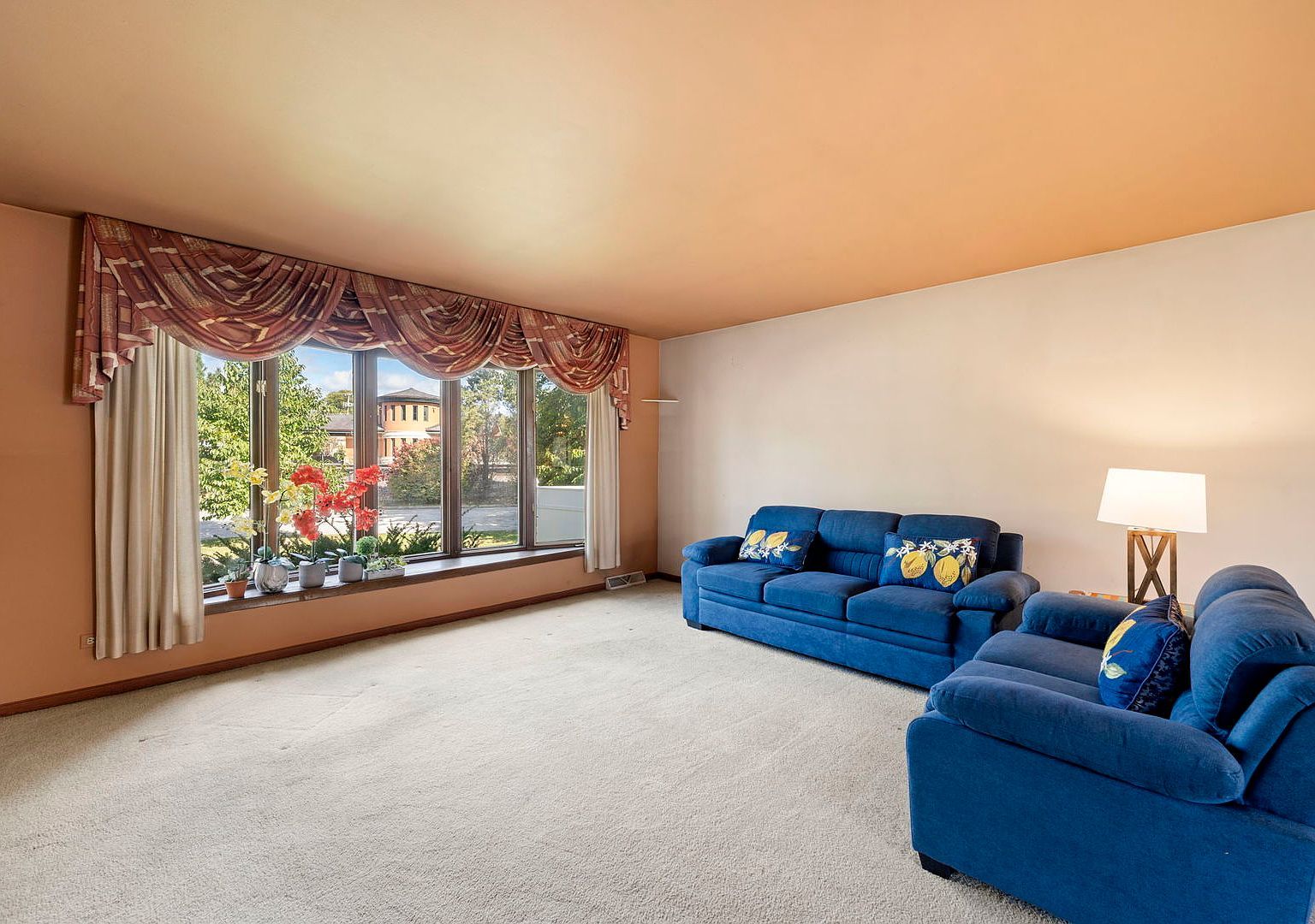 2405 Avondale Ave Park Ridge, IL 60068 - Thumbnail 4