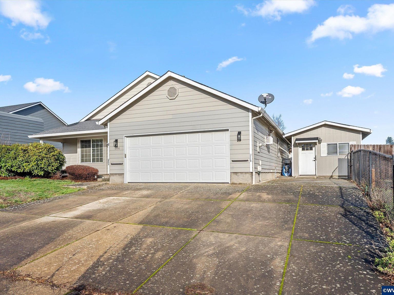 186 NW Elderberry Ln Dallas, OR 97338 - Thumbnail 4