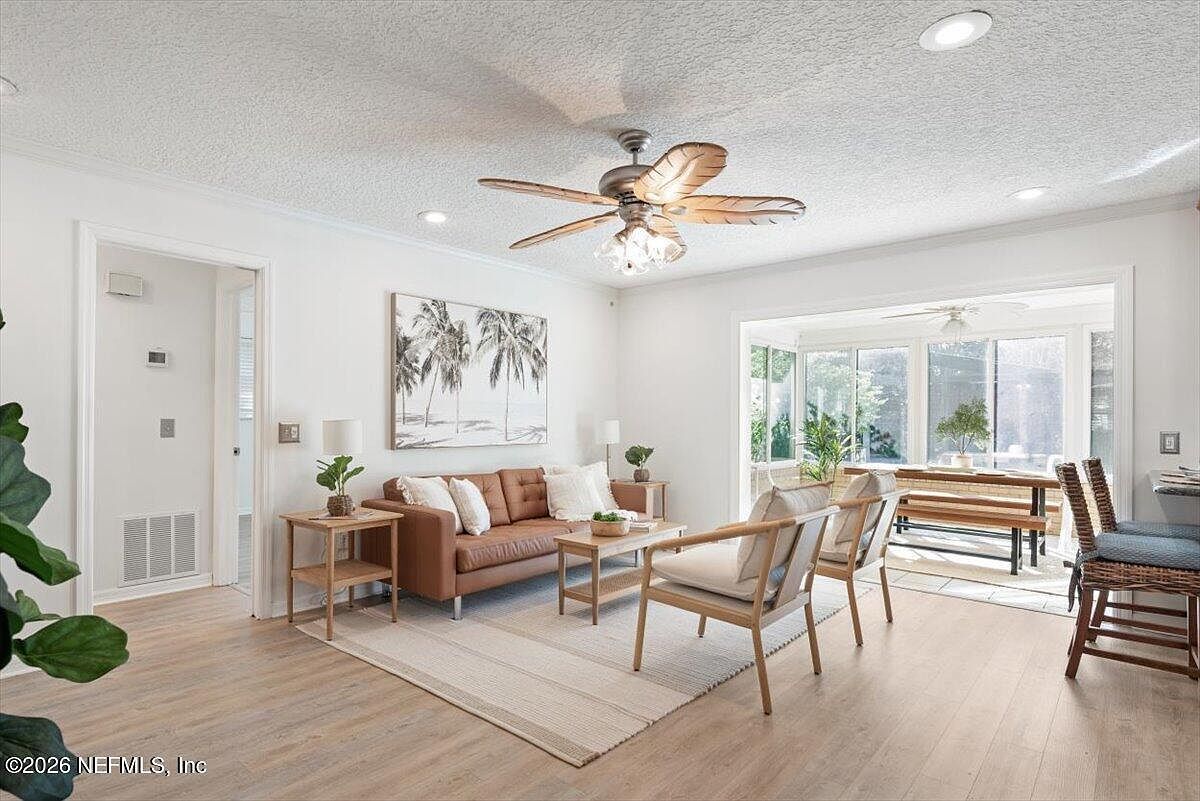 8134 Veracruz Dr Jacksonville, FL 32211 - Thumbnail 4