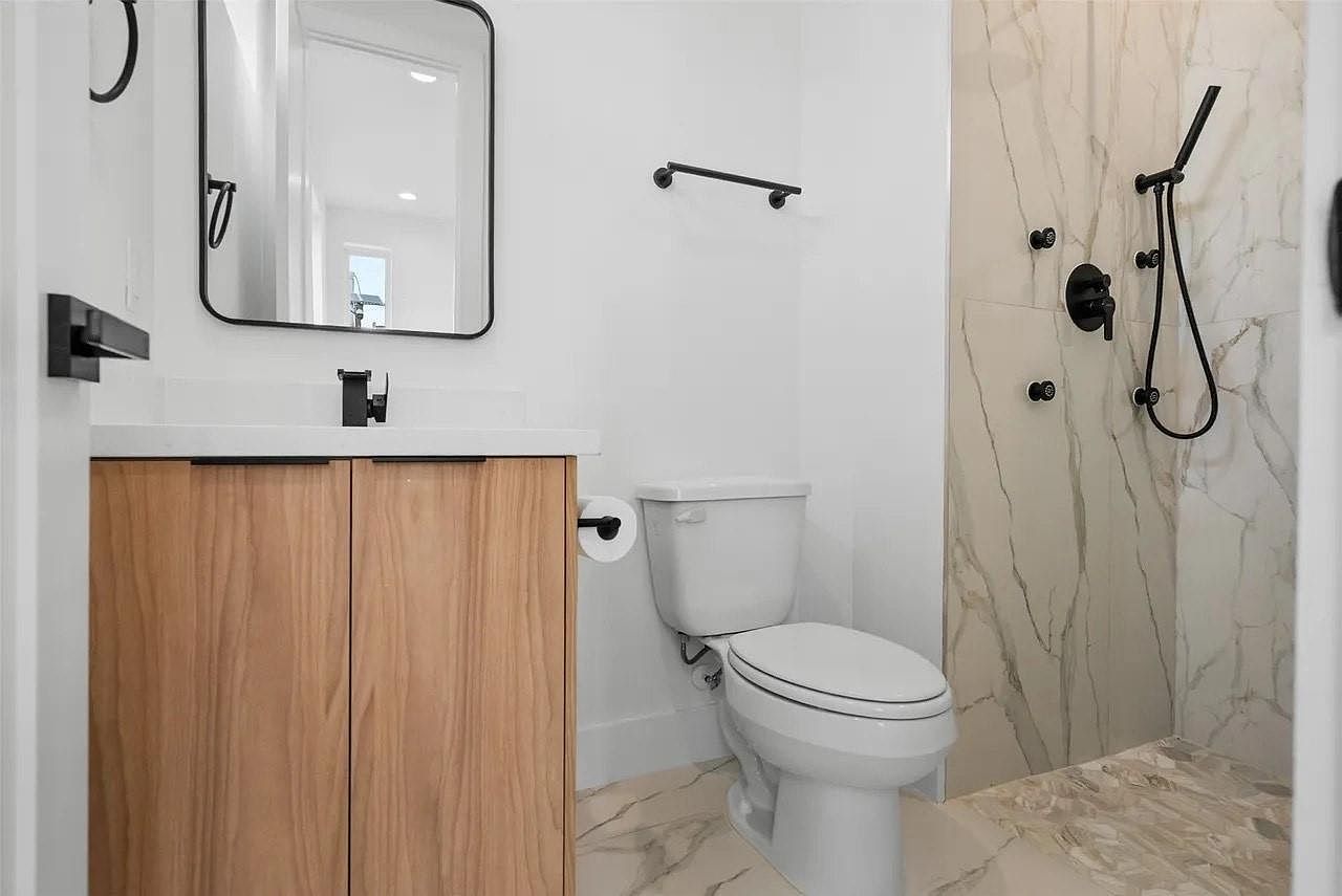 3405 Hutchins St Houston, TX 77004 - Thumbnail 4