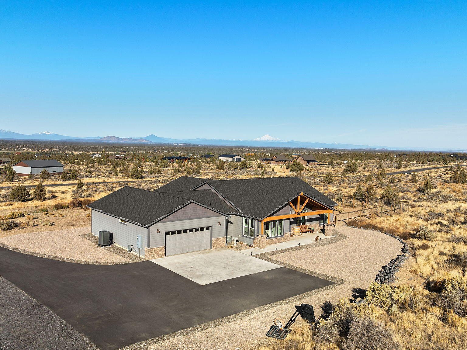 16384 SW Grandview Rd Powell Butte, OR 97753 - Thumbnail 4