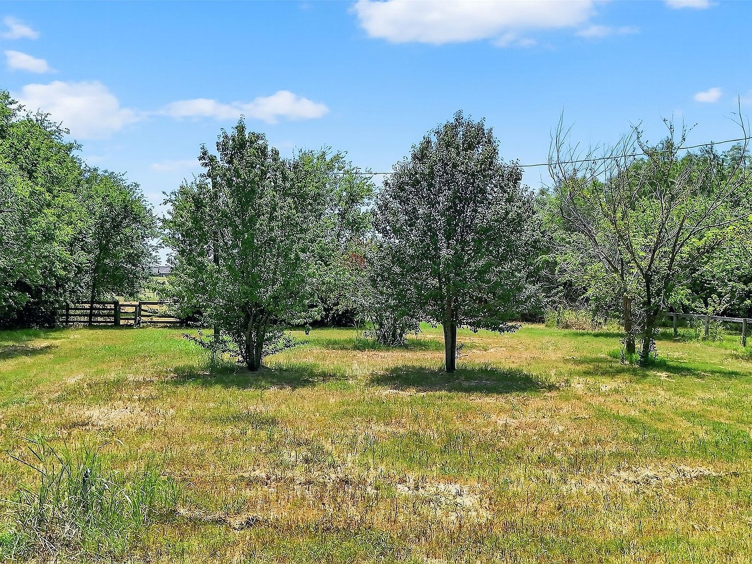 398 Phillips St Callisburg, TX 76240 - Thumbnail 4