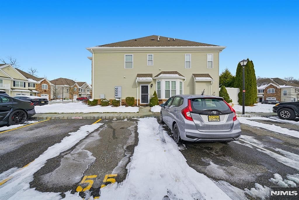 23 Dogwood Ln Haskell, NJ 07420 - Thumbnail 4